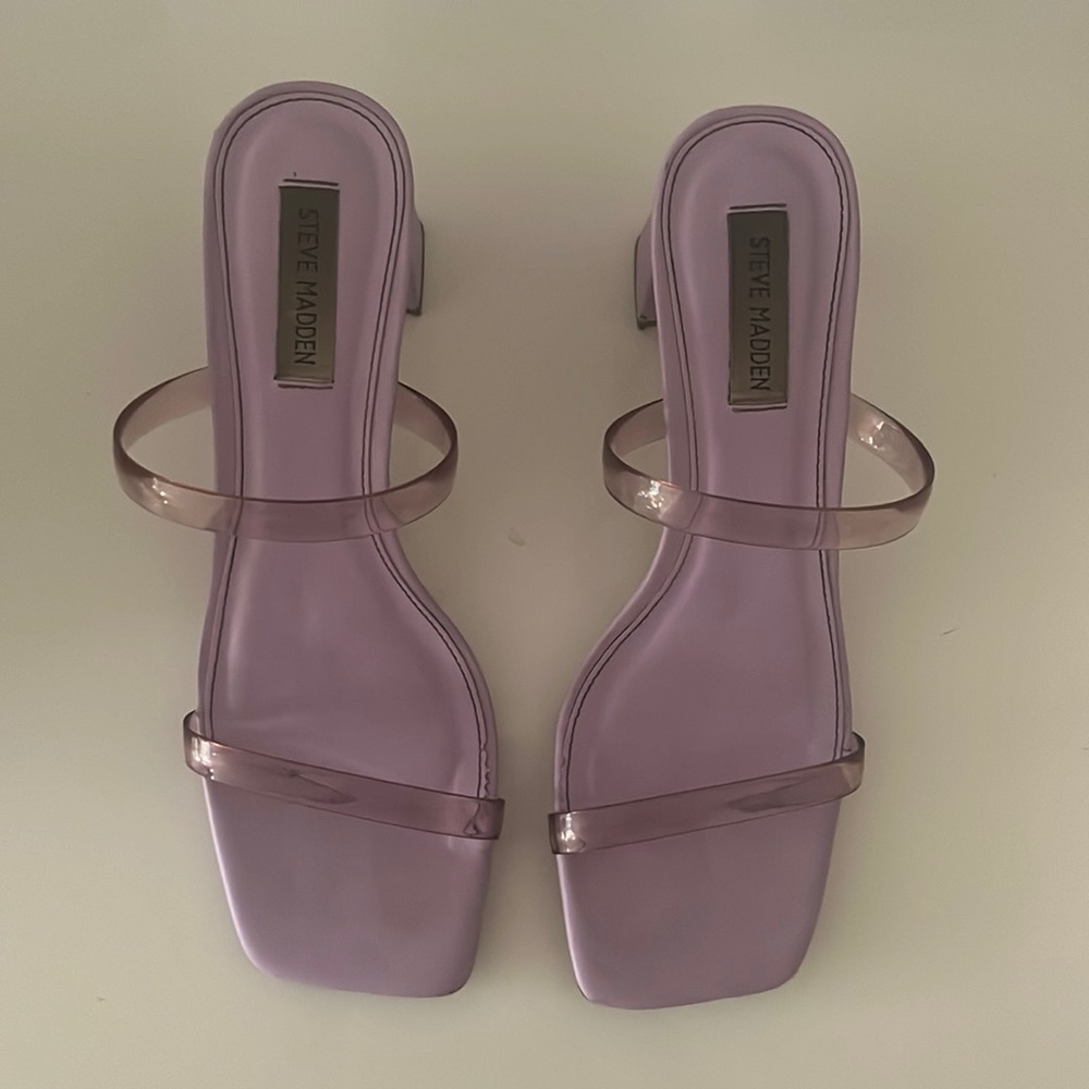 purple/pink heels 💜